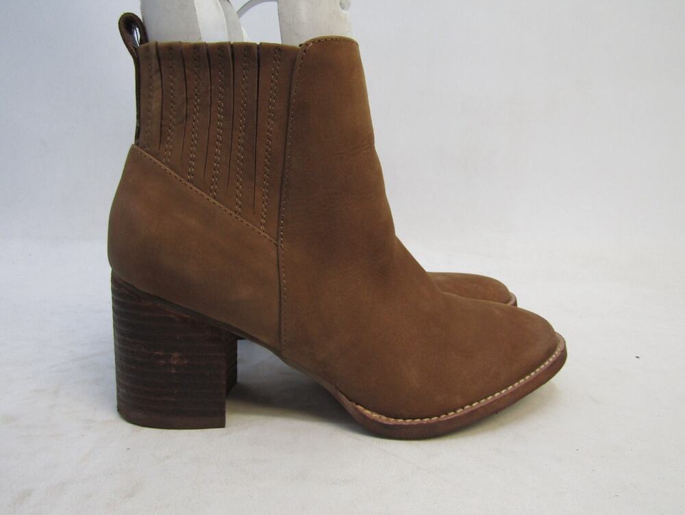 Blondo Womens Size 10 M Brown Leather Zip Ankle Fashion Boots Booties